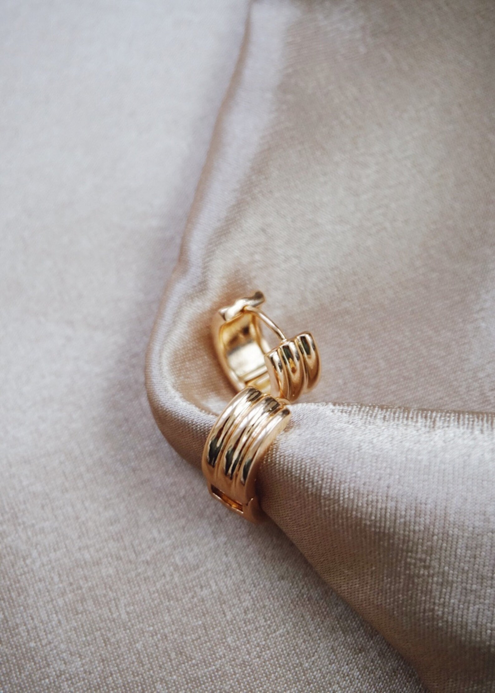 chunky gold huggie hoops