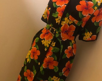 Vintage early 80’s Floral Cotton Shirtwaister Chemisier Dress / Big Petals / Chartreuse Green Orange Saffron / Size S M / SEE VIDEO!