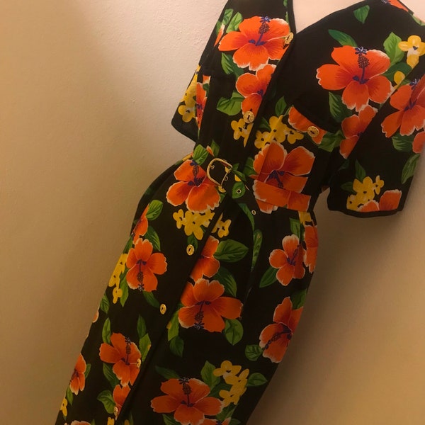 Vintage early 80’s Floral Cotton Shirtwaister Chemisier Dress / Big Petals / Chartreuse Green Orange Saffron / Size S M / SEE VIDEO!