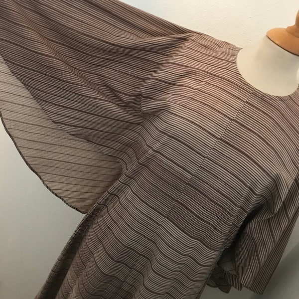 Finnish Vintage 70’s VUOKKO Maxi Cape Angel Winged Dress / Stripes Geometric Color block / Cocoa Mushroom Taupe / Size S - M / SEE VIDEO!