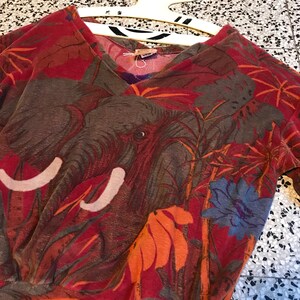Vintage 80er Jahre KRIZIA Animal Velour Disco Top / Elephant Jungle Exotic / Russet Caramel Cocoa / Grösse S - M / SEE VIDEO!