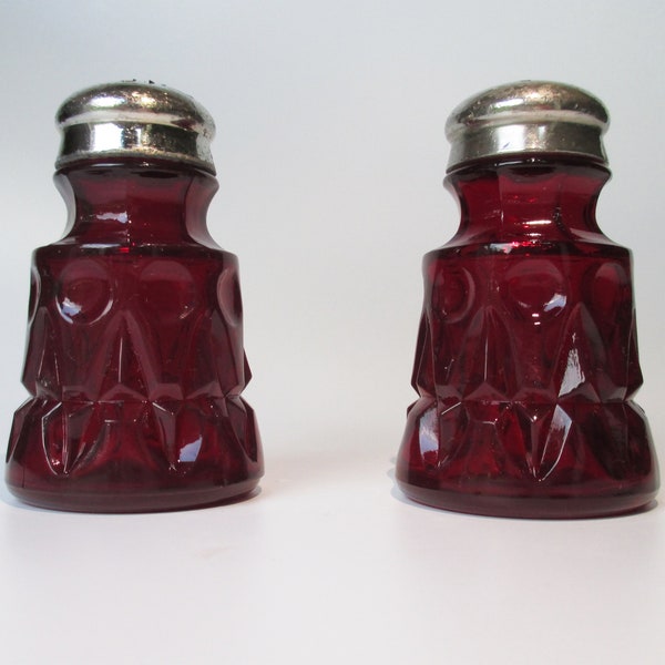 Antique Salt Pepper Red Lids - Etsy