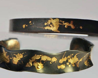 Seine und Sie Armband-Set für Paare, Manschettenarmband-Set, Manschetten aus gemischten Metallen, Silber- und Goldarmbänder, Schwarz- und Goldmanschette