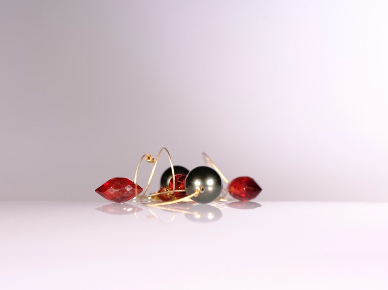 Red garnet, gray Tahitian pearl, and gold filled dangle earrings image 3