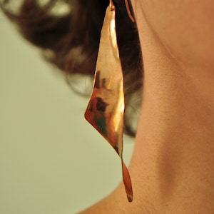 Long bronze earrings, elegant earrings image 1