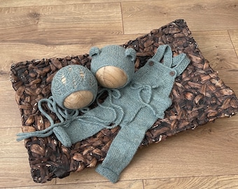 Newborn Knitted Bear Bonnet & Suspenders Set: Baby Photo Prop