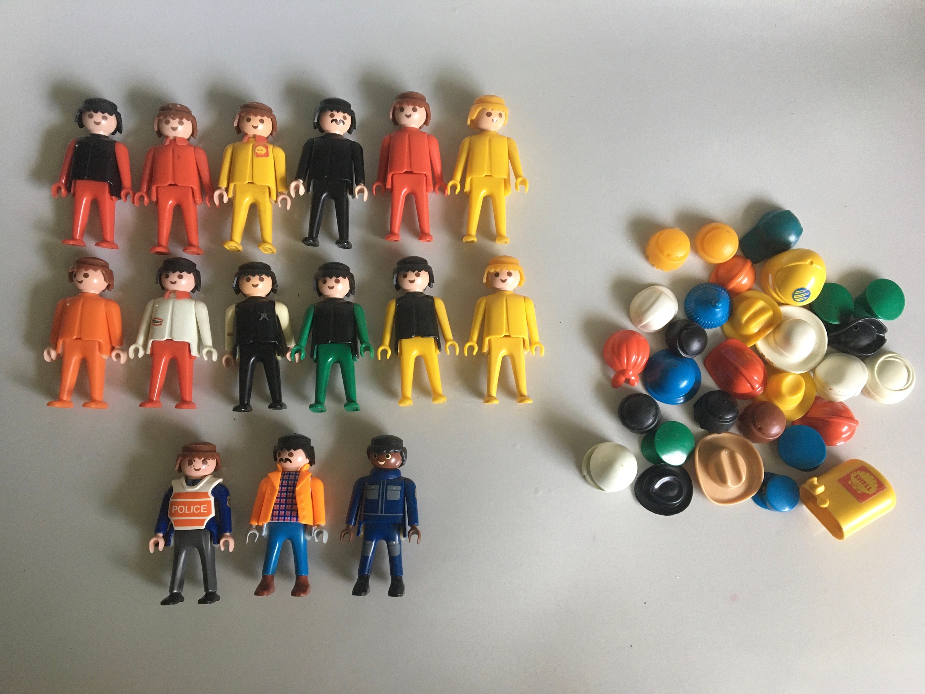 Lot de 15figurines vintage Playmobil Geobra 1974
