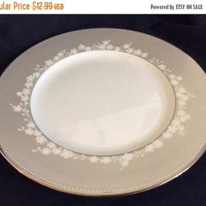 ON SALE Lenox BELLINA Platinum Salad Plate Bone China Beaded Rim Excellent Condition 8 1/4&quot; in diameter