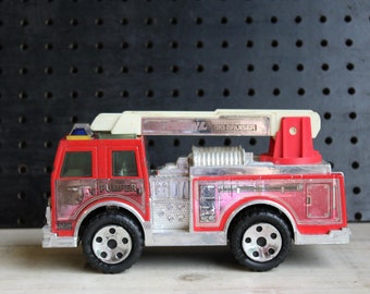 1980s Vintage Toy Firetruck, Buddy L Big Bruiser Pumper Truck, Red Metal and Plastic Buddy L Fire Truck Toy, Fireman Firefighter's Gift