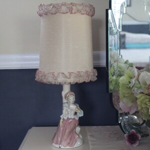 Small bedroom sale dresser lamps