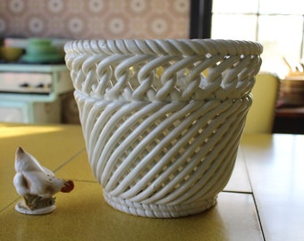 Vintage Large White Porcelain Basketweave Planter, White Capodimonte Cachepot, Italian White Pottery Flowerpot, Jardiniere Made in Italy