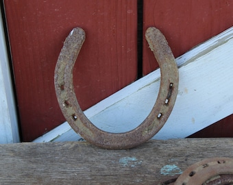 Real Horseshoe, Lucky Horseshoe, Rusty Horseshoe, Steel Horseshoe, Iron Horseshoe, Cowboy Theme Wall Hanging, Western Decor, Barn Wedding