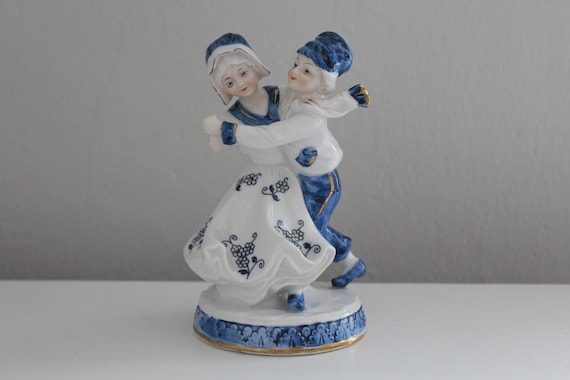 Vintage Vienna Woods Seymour Mann Delft China Dancing Couple Figurine, Blue & White Dancers Knick Knack, Christmas Figurine, Winter Dancers