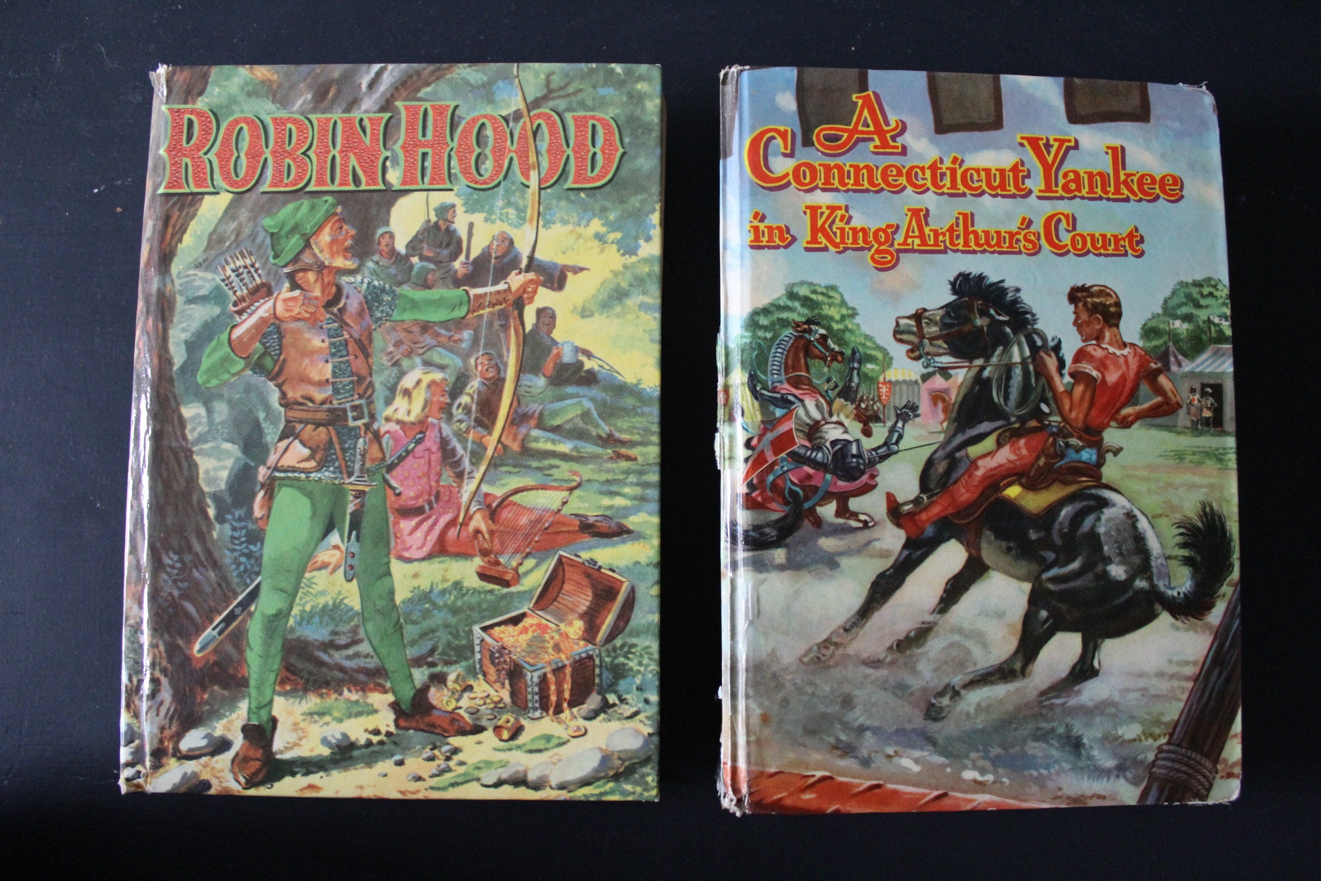 Pair of Renaissance Children's Books, Robin Hood Book, A Connecticut Yankee  in King Arthur's Court Book, 1950s Child's Fiction Hardcovers - Etsy