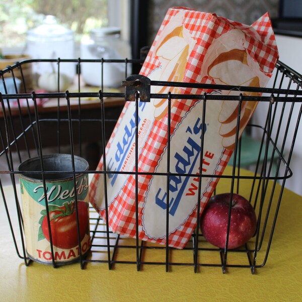 Vintage Shopping Basket, Supermarket Basket, Metal Basket with Handle, Black Wire Basket, Market Basket, Supermarket Prop, Farmhouse Decor