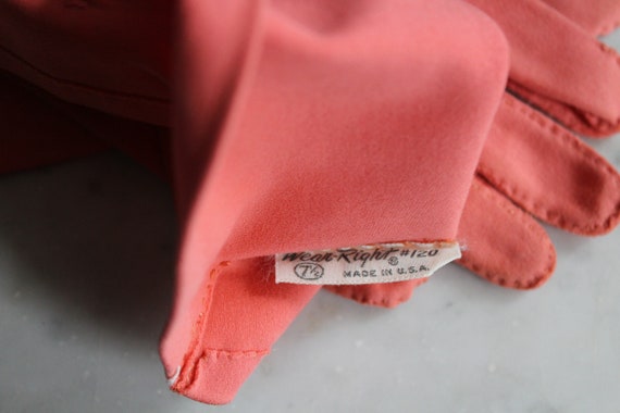 Vintage Coral Gloves, Size 7 1/2 Wear Right Long … - image 8