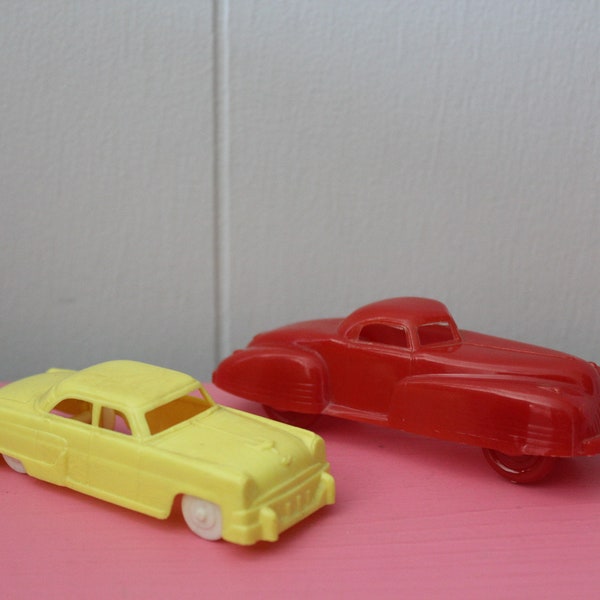 Vintage Plasticville Car & Renwal Car, Yellow Toy Car, Red Toy Car, 1950s Miniature Plastic Toy Cars, Miniature Cars, Stocking Stuffer