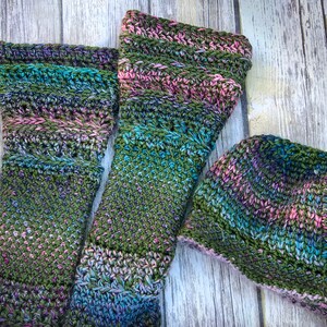 Booties Rainbow Fish Thick n' Quick Socks Crochet Pattern, Crochet Booties, Crochet Socks image 6