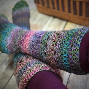 Booties Rainbow Fish Thick n' Quick Socks Crochet Pattern, Crochet Booties, Crochet Socks image 7