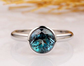 Bezel Set 1.5CT Round Cut Alexandrite Ring, Solitaire Ring, 14k Solid Rose Gold Engagement Ring, Promise Anniversary Ring, June Birthstone