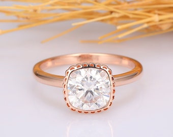 2CT Kissenschnitt 7,5mm Moissanit Solitär Ring, 14K Roségold Moissanit Verlobungsring, Einzigartiger Art Deco HochzeitStag Ring für Sie