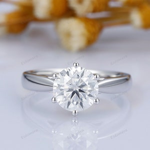 2ct Round Moissanite Engagement Ring For Women, Round Cut VVS1 Moissanite Ring, Solitaire Engagement Ring, Solid Gold Simple Proposal Ring