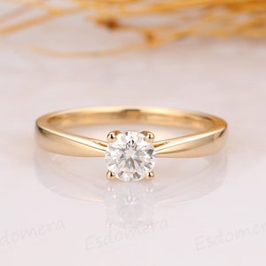 5mm Round Cut Moissanite Engagement Ring, 18K Solid Yellow Gold Bridal Ring, Solitaire Ring, Anniversary Ring For Her, Handmade Ring For Her