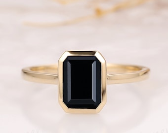 Emerald Cut Black Onyx Engagement Ring, Vintage Unique Yellow Gold Anniversary Ring Women, Bridal Promise Gift, Bezel Onyx Bridal Ring