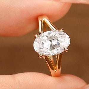 Elongated Oval Cut 7x10.5mm Moissanite Engagement Ring, Split Shank Wedding Promise Ring, Yellow Gold Statement Ring, 4 Prong Set Ring