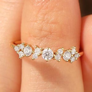 Solid Gold Moissanite Cluster Ring, Sparkling Vintage Matching Wedding Band, Delicate Bridal Ring For Her, Dainty Stackable Anniversary Ring