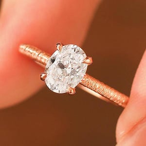 1.5CT Classic Vintage Style Oval Moissanite Ring, Oval Cut Gorgeous Anniversary Ring, 4 Prong Setting Ring, Brilliant Colorless Moissanite