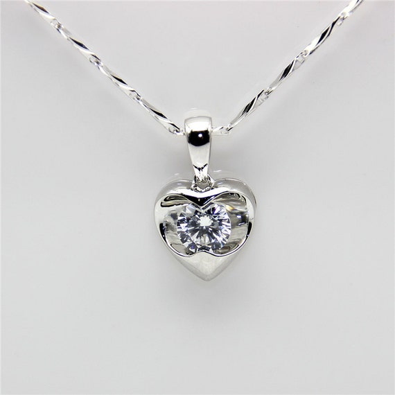 1ct Center Esdomera Moissanite Round Heart Shape Solitaire - Solitaire Heart Shaped Diamond Pendant 1ct Center Esdomera Moissanite Round Heart Shape Solitaire - Solitaire Heart Shaped Diamond Pendant