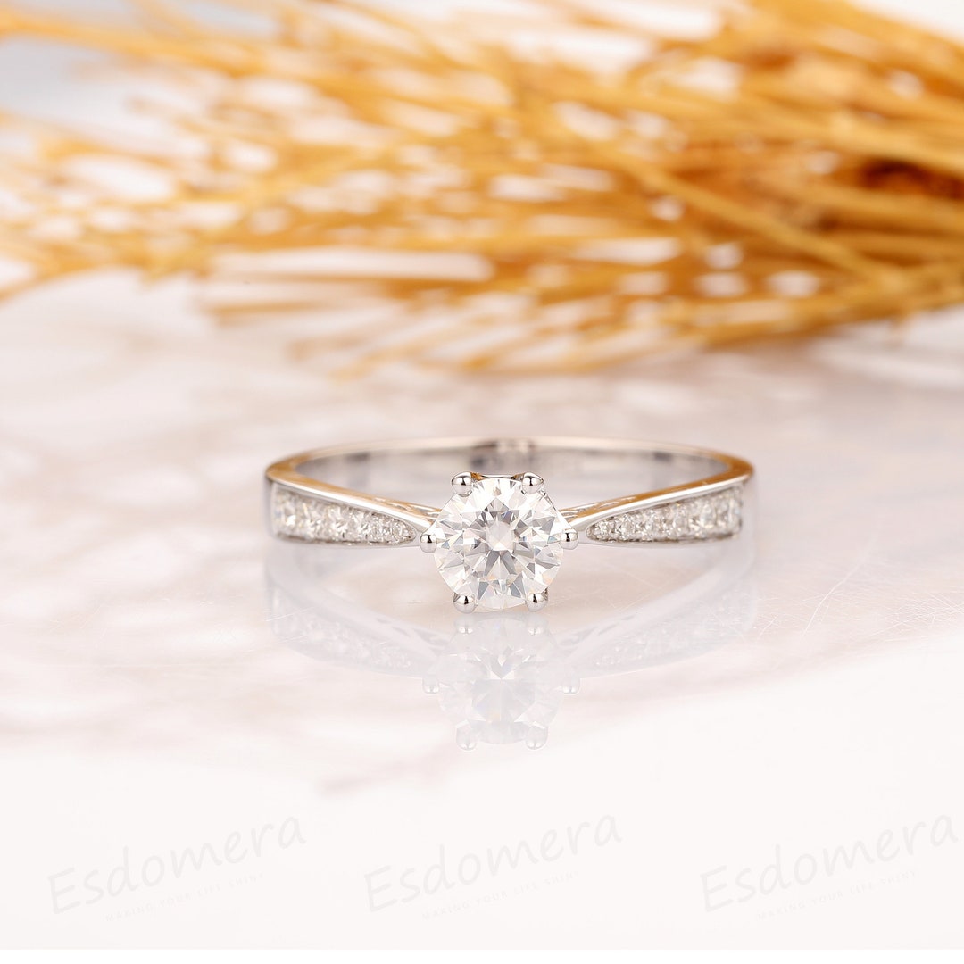 Moissanite Ring, Vintage Crown Design Ring, 0.5CT Round Cut Moissanite ...
