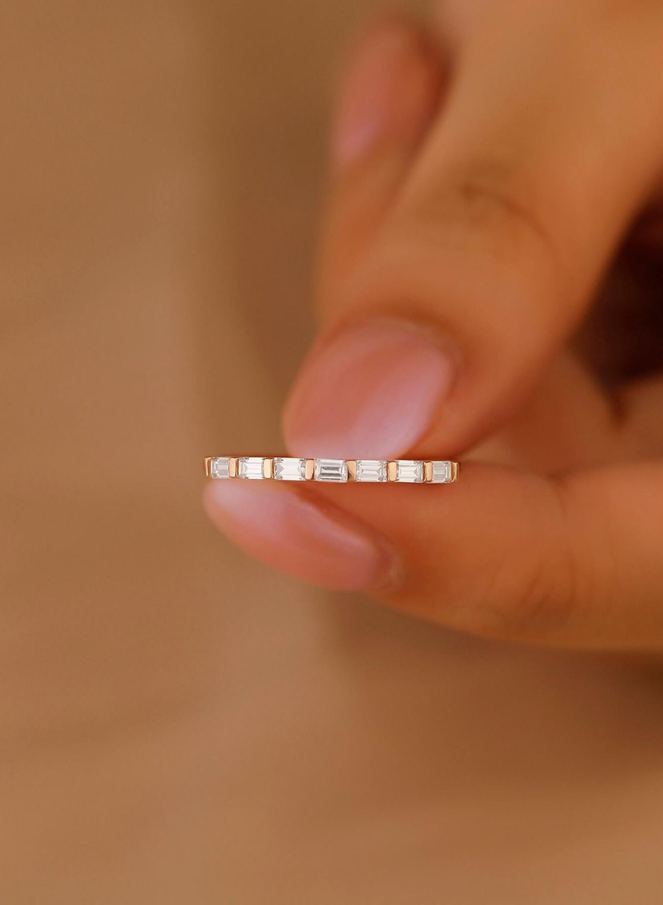 Rose Gold Baguette Wedding Band, Solid Gold Vertical Baguette Wedding Ring, 7 Stone Stackable Moissanite Ring, Bridal Promise Ring
