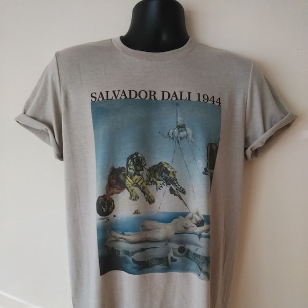 SALVADOR DALI Cool T-shirts, Surrealism Art,