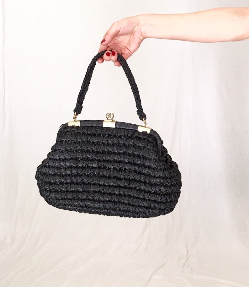 VINTAGE 50s black raffia handbag/40s 1950s Woven rockabilly pin-up 1940s evening bag/large gold brass wwii tiki retro purse image 1