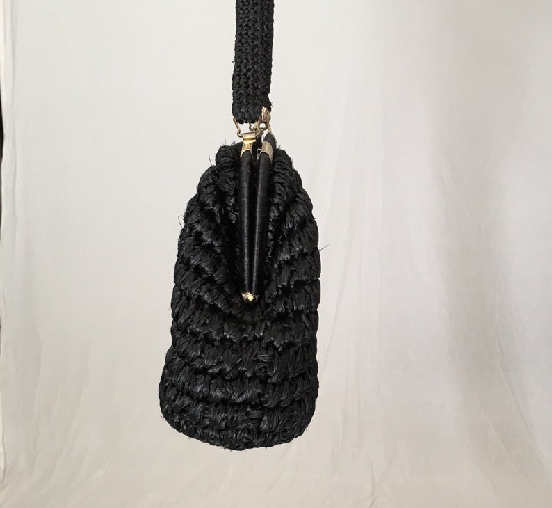 VINTAGE 50s black raffia handbag/40s 1950s Woven rockabilly pin-up 1940s evening bag/large gold brass wwii tiki retro purse image 7