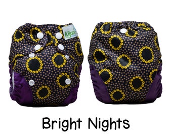 US: Newborn Cover (6-15 lbs), Bright Nights, Adjustable, Wipeable Newborn Cloth Diaper Cover, Ships from US