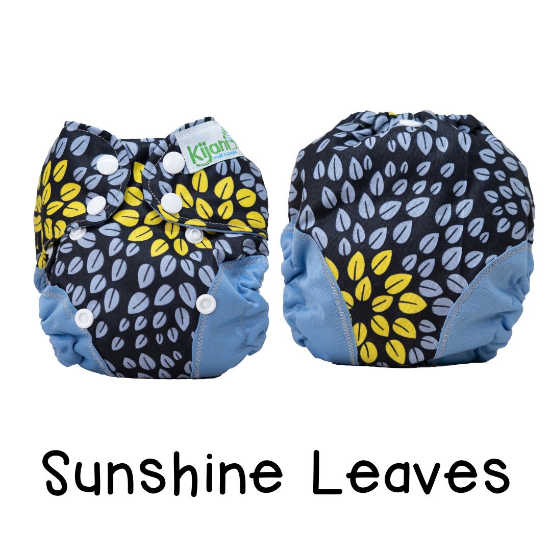UK Newborn Nappy Set Any 2 Newborn Wraps and 4 Bamboo / Etsy