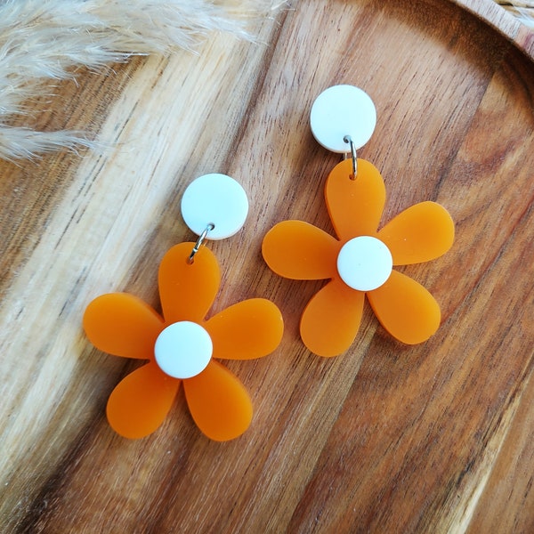 1960s Inspired Orange and White Daisy Earrings , Colourful Retro Costume Jewellery.