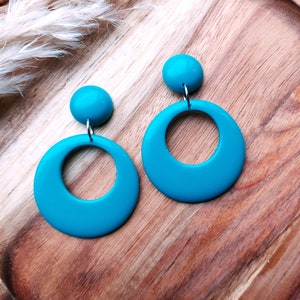 Turquoise Resin Hoop Earrings: 50s Style Retro Statement Jewelry