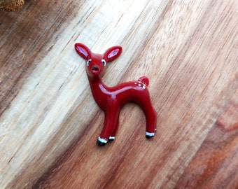 Retro Berry Red Deer Brooch, 1950s Inspired Woodland Pin, Hand Painted Costume Jewellery, Retro Gift for Animal Lover