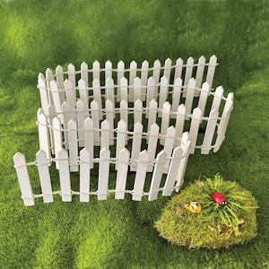 Fairy Garden Accessory - White picket fence