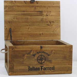 Big Keepsake Box, wood gift box, treasure chest, memory box, wood storage box with lock, personalised gift, vintage wood chest, pirate chest