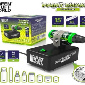 Puede incluir: Una máquina agitadora de pintura negra con un botón verde y un bote de pintura verde y plateado sujeto con una abrazadera. La caja dice "Paint Shaker Machine" y "Green Stuff World". Compatible con varios tamaños de botellas.