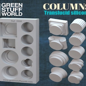 Op de afbeelding: Een siliconen mal voor het maken van miniatuurkolommen. De mal heeft 12 verschillende vormen, waaronder ronde, vierkante en rechthoekige kolommen. De mal is doorschijnend en heeft de tekst "COLUMNS Translucid silicone" erop gedrukt.