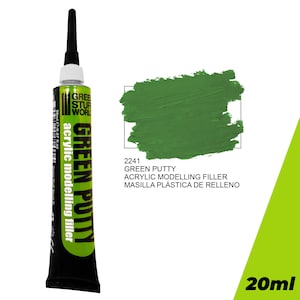 Peut inclure: Un tube de 20 ml de mastic de modelage acrylique vert. Le tube est étiqueté "Green Putty" et "Acrylic Modelling Filler".