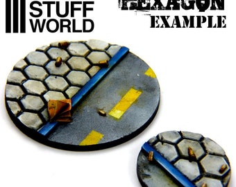 thumbnail image 2 of Hexagon Texture Terrain Rolling Pin – For Wargames & Miniature Bases By Green Stuff World 2 of 6