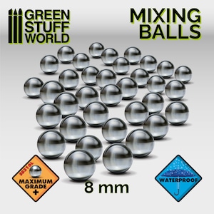 Può includere: Un set di sfere di miscelazione argentate da 8 mm, disposte a forma di piramide su uno sfondo bianco. Le sfere sono etichettate "Sfere di miscelazione" e sono impermeabili. L'immagine include anche il testo "Green Stuff World" e un logo con il testo "Maximum Grade".