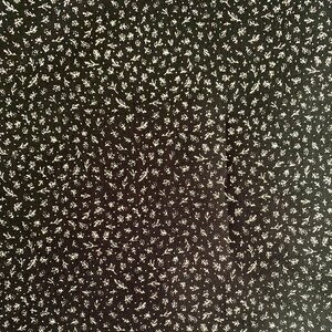 Short de yoga-Iyengaryoga-noir avec de minuscules fleurs blanches- Yogabloomer-Puneshorts